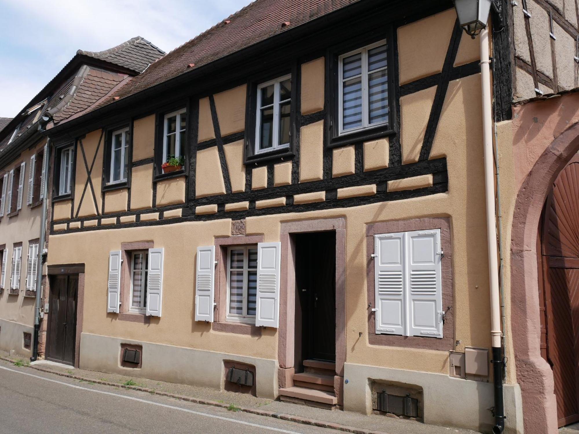 Les Suites - La Cour St Fulrad Saint-Hippolyte  Exteriör bild