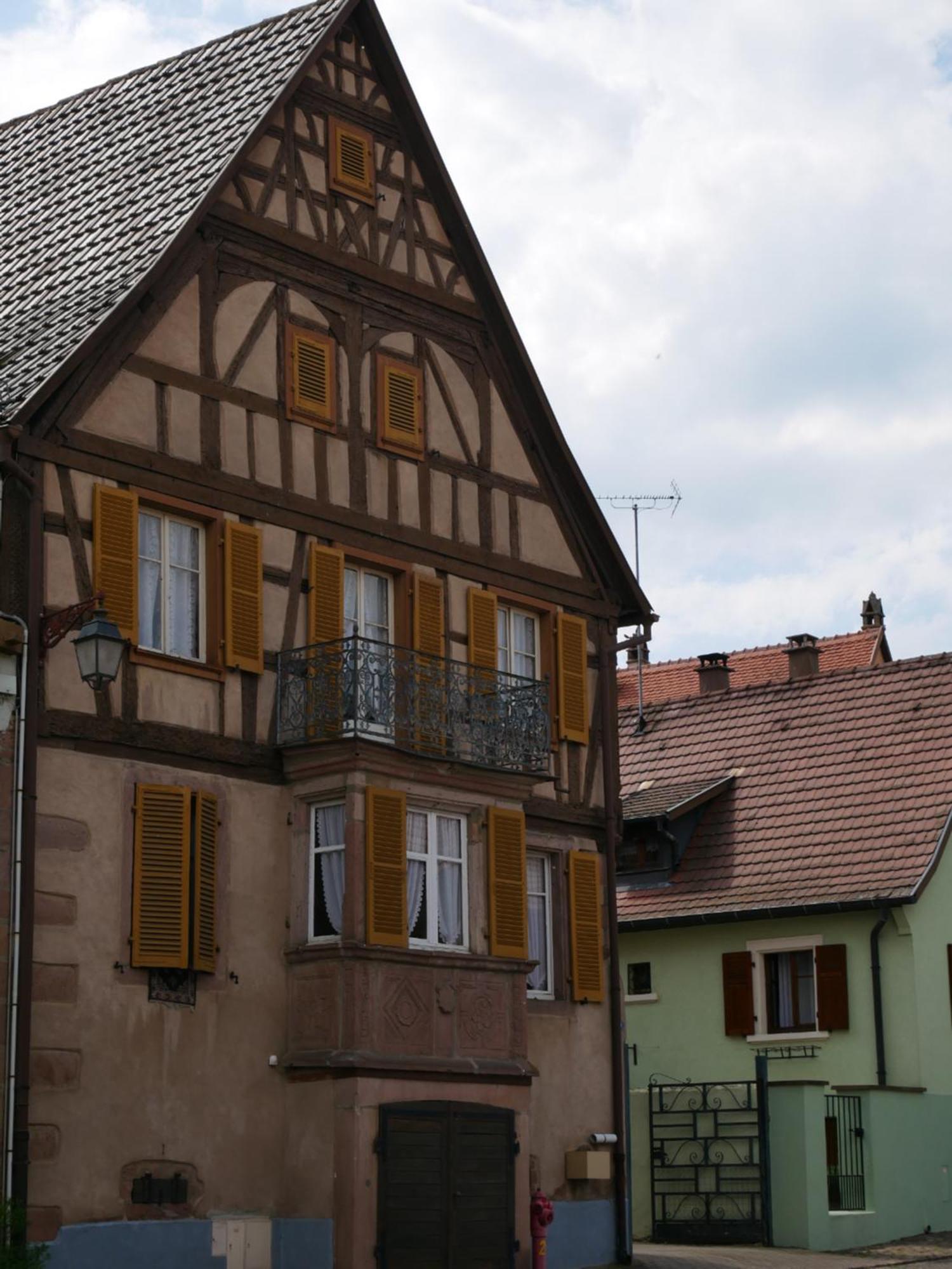 Les Suites - La Cour St Fulrad Saint-Hippolyte  Exteriör bild