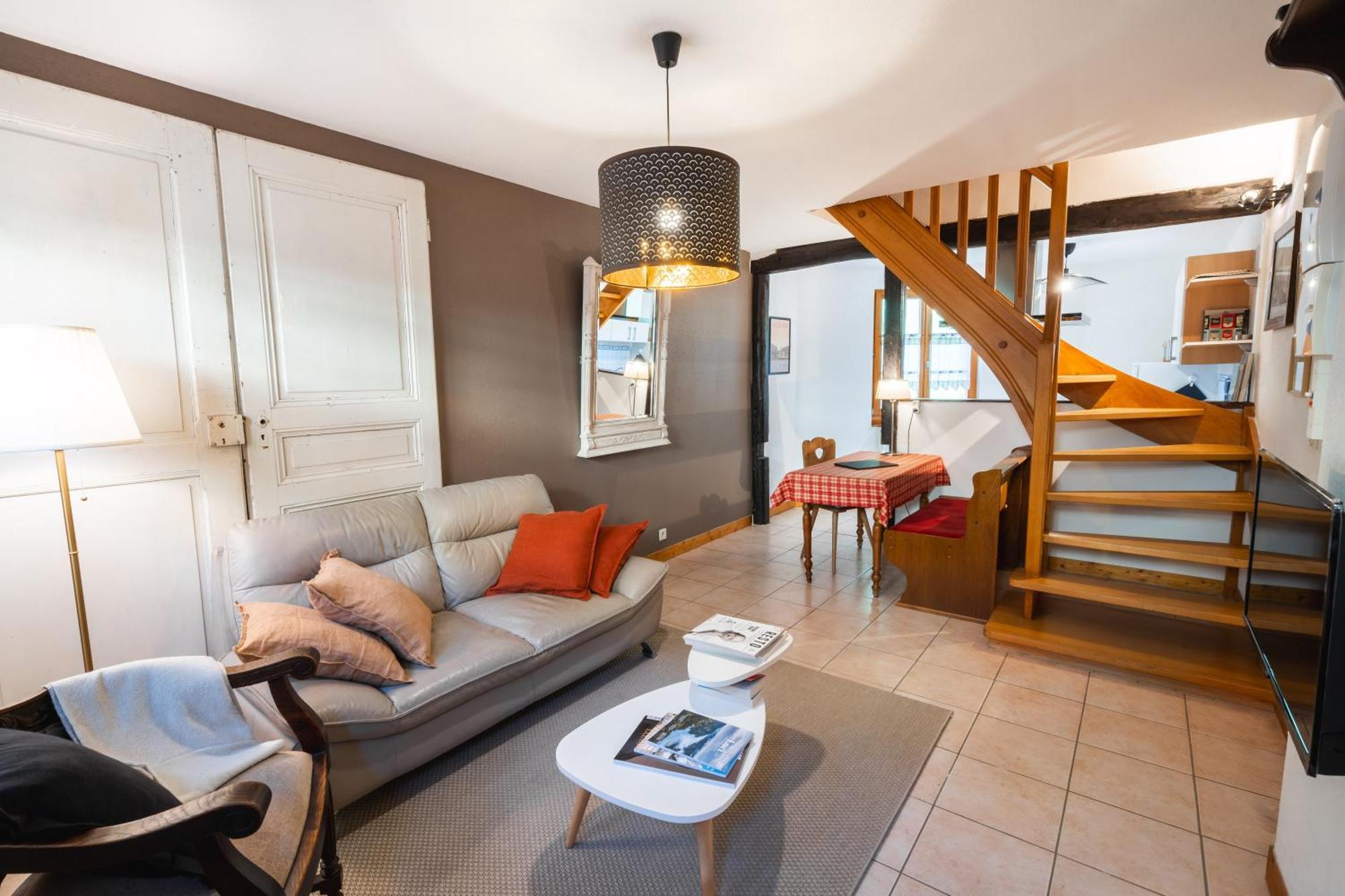 Les Suites - La Cour St Fulrad Saint-Hippolyte  Exteriör bild