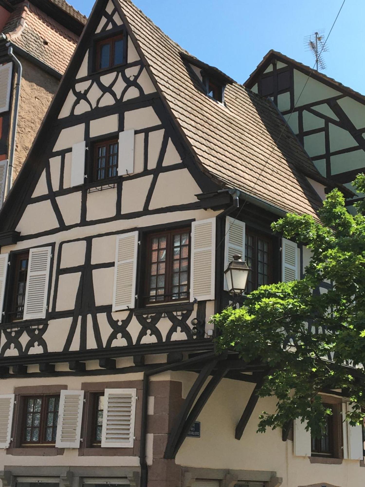 Les Suites - La Cour St Fulrad Saint-Hippolyte  Exteriör bild